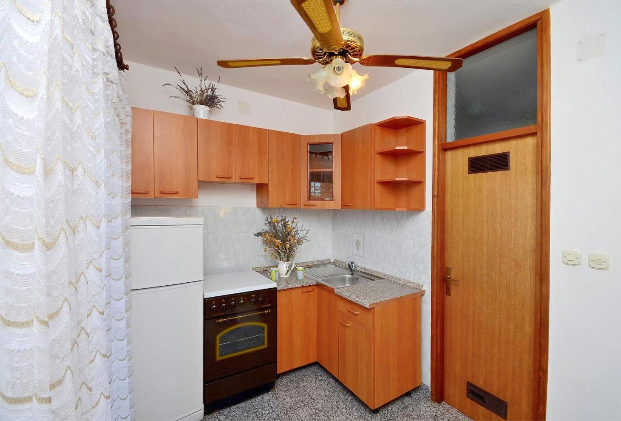 Apartments Miljenka 沃迪切 外观 照片