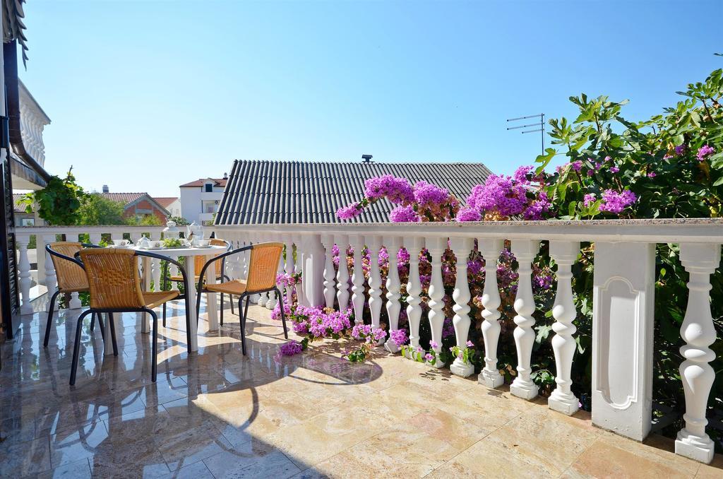 Apartments Miljenka 沃迪切 外观 照片