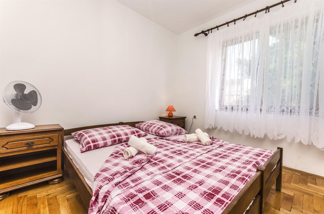 Apartments Miljenka 沃迪切 外观 照片